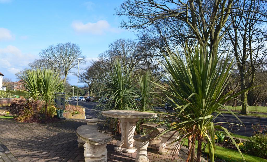Ryndle Court Hotel Scarborough Zewnętrze zdjęcie